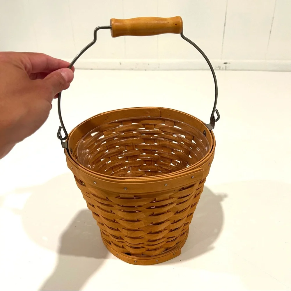 Longaberger Vintage 2002 Handwoven Classic Pail Handle Basket